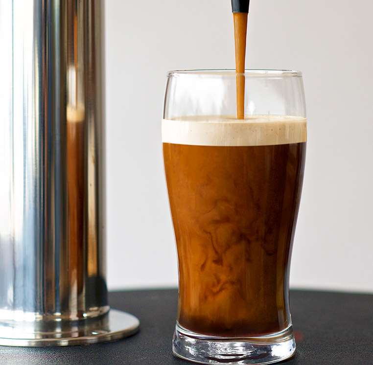 NITRO COLD BREW COFFEE: das ultimative Sommer-Getränk!