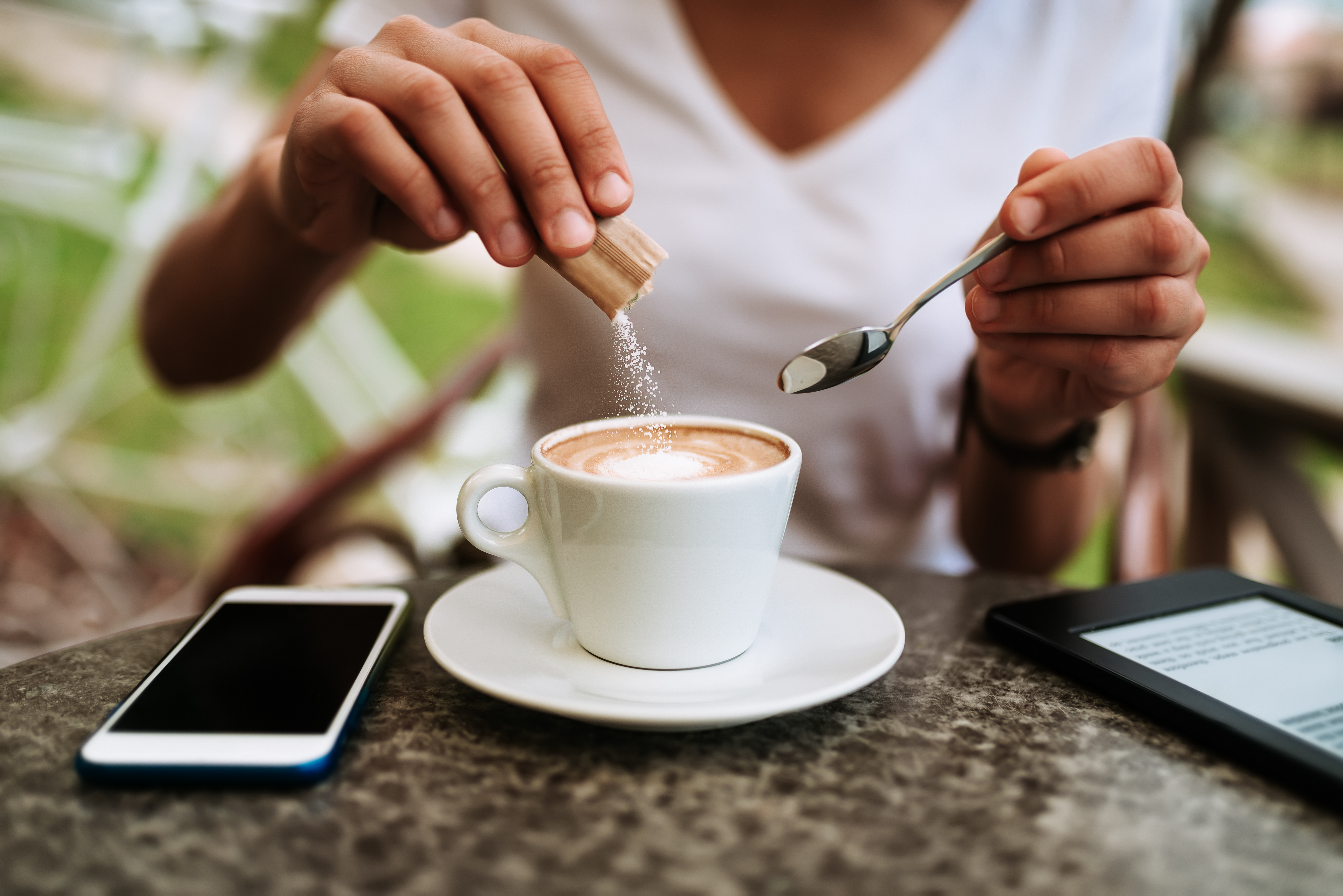 Kaffee mit oder ohne Zucker?